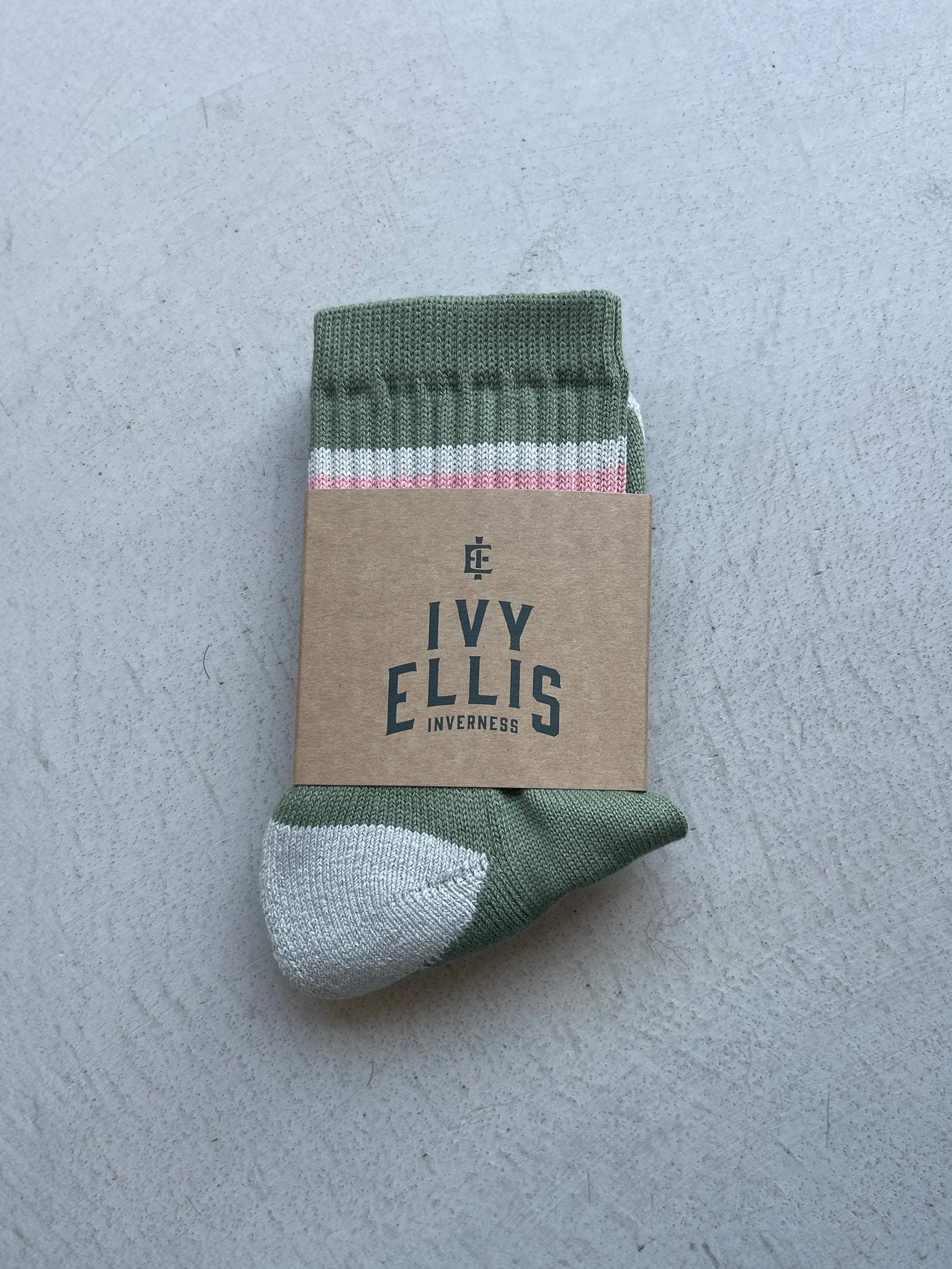 IVY ELLIS WOMENS QUARTER SOCK COOPER