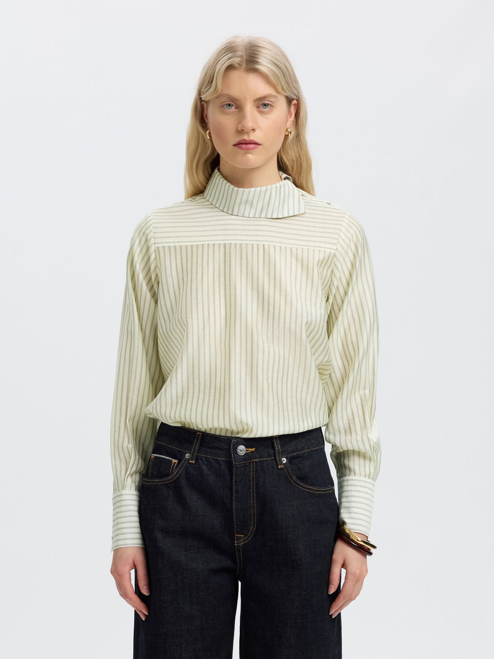 SELECTED CONNIE EGRET STRIPES
