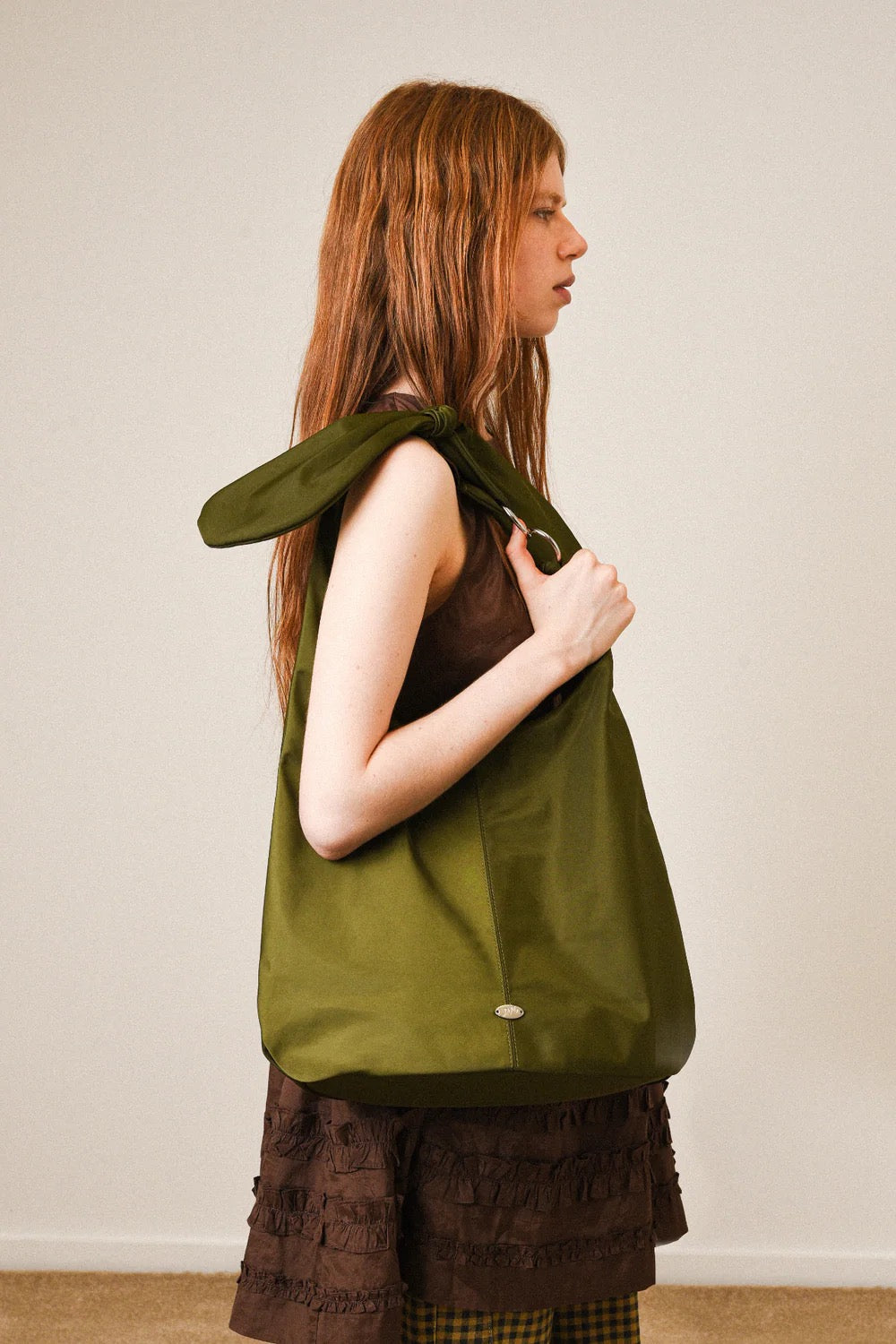DAMSON MADDER  GENE OVERSIZED OLIVE BAG