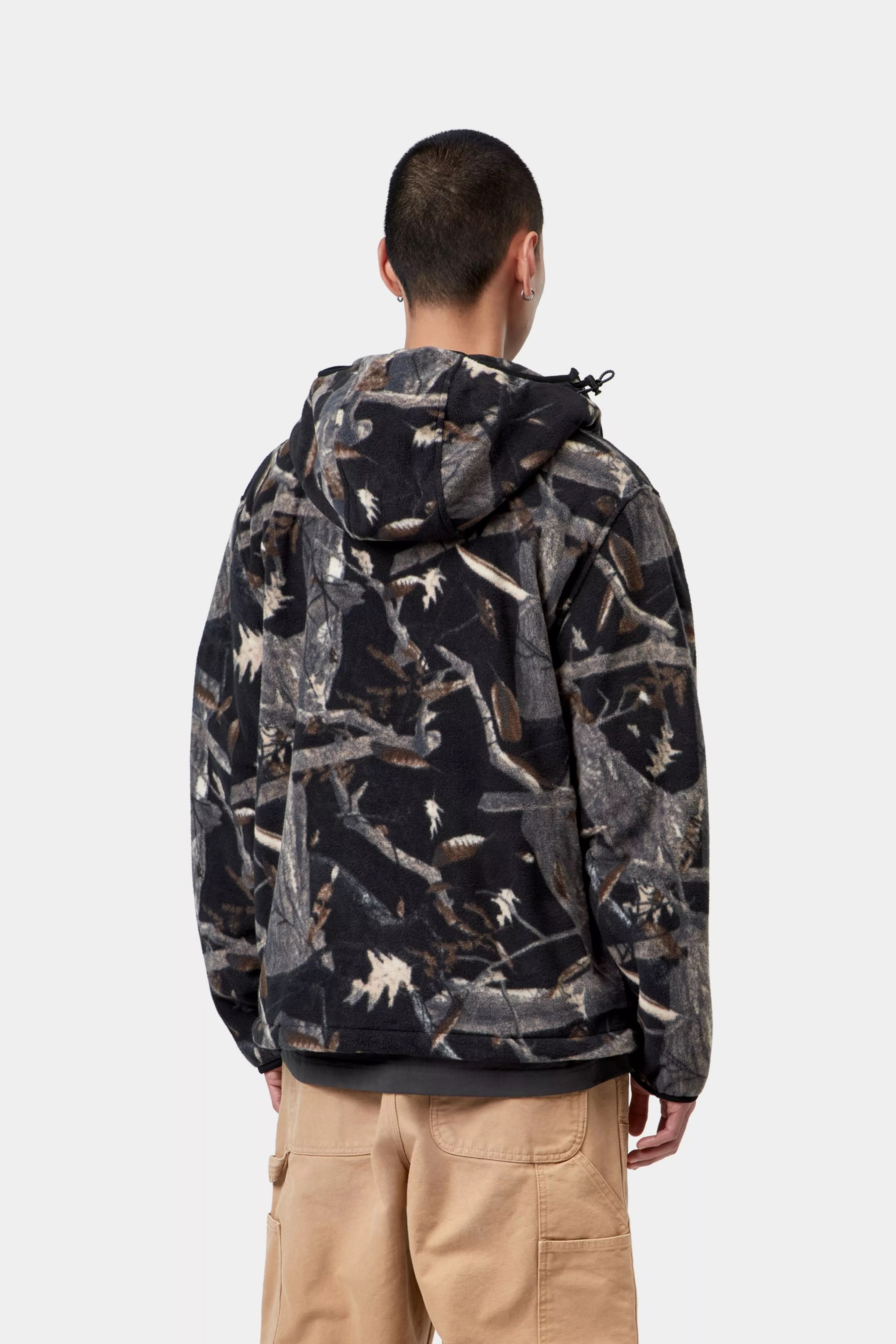 CARHARTT WIP  BELVIN LINER CAMO FEATHER TREE BLACK
