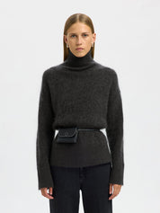 SELECTED  MIRA LS Black