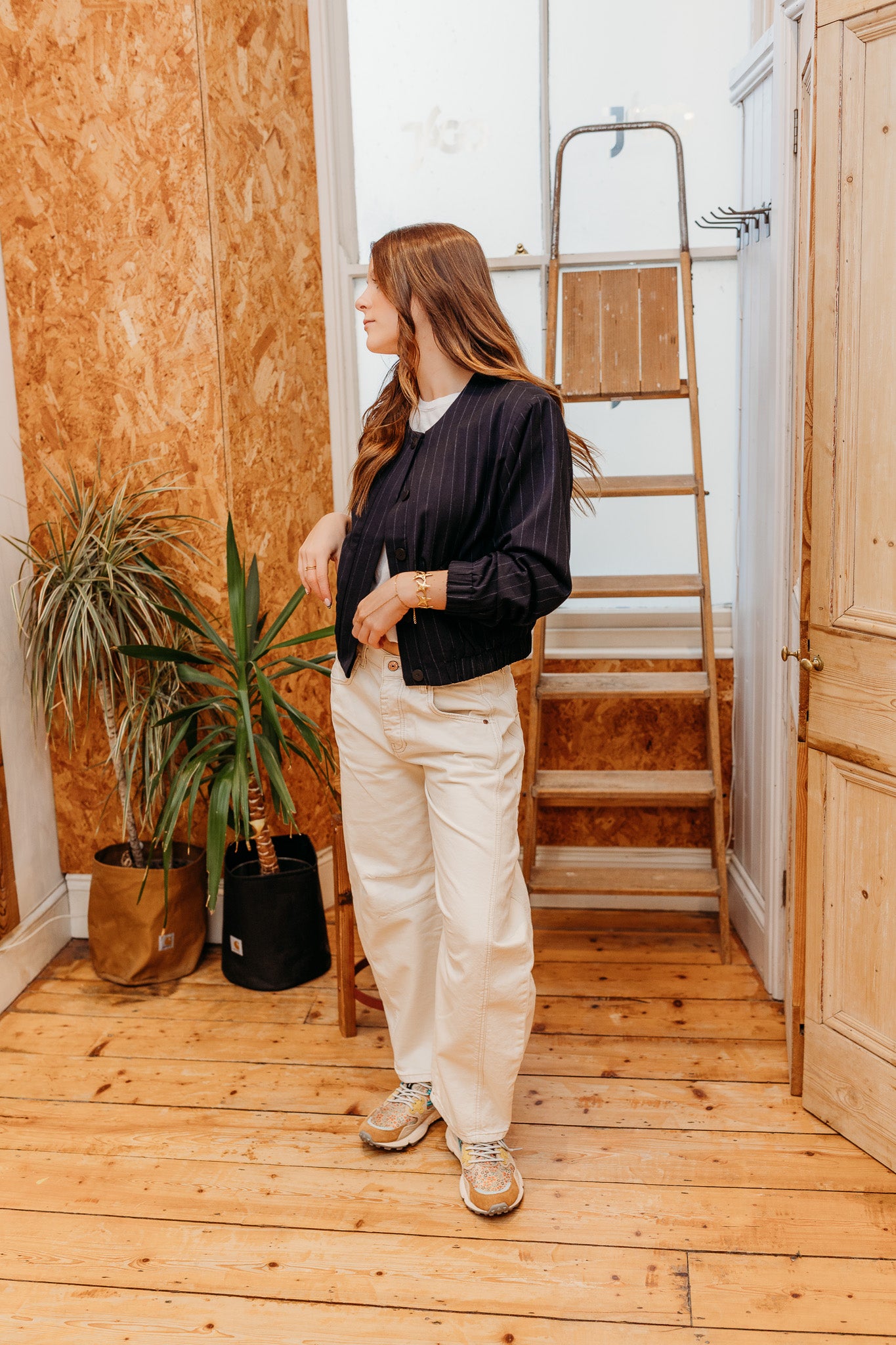 FRENCH CONNECTION  ALIA BOMBER NAVY-LINEN WHITE