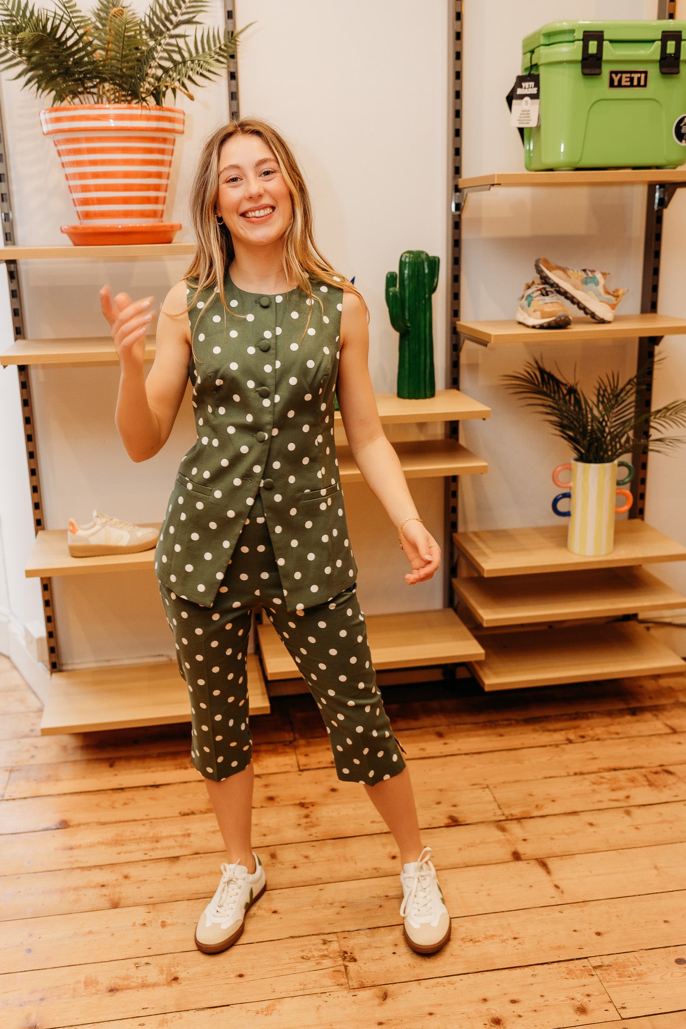 NOBODYS CHILD CAPRI PANTS GREEN SPOT