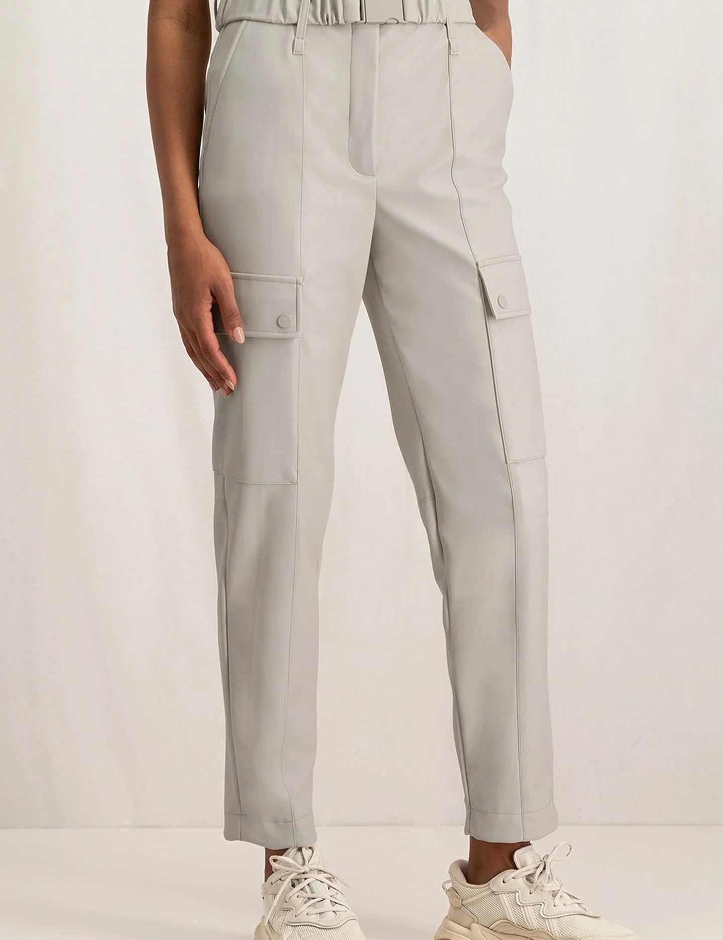 cargo-trousers-with-straight-legs-and-belt-in-faux-leather-silver-lining-beige_be898bca-cf08-4dc1-b78c-fc0b6cc9a80a_2880x_jpg.jpg